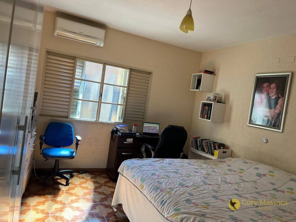 Casa à venda com 3 quartos, 192m² - Foto 4