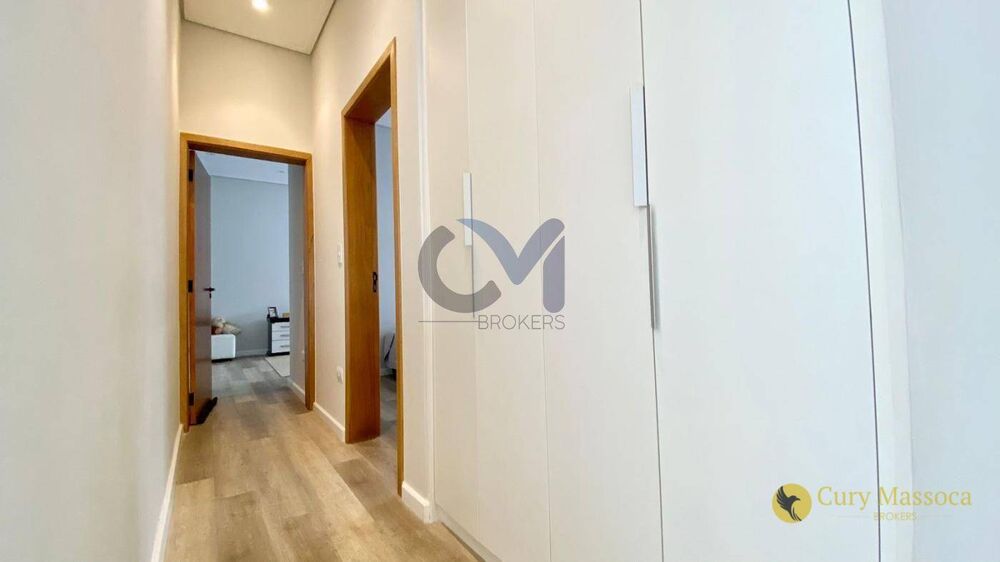 Casa de Condomínio à venda com 4 quartos, 356m² - Foto 2