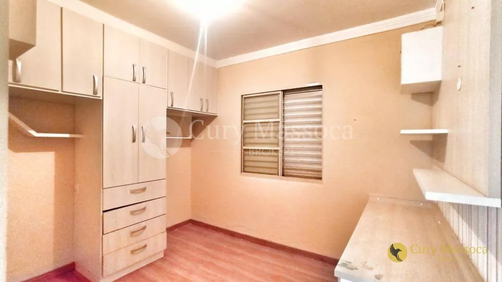 Casa à venda com 2 quartos, 99m² - Foto 2