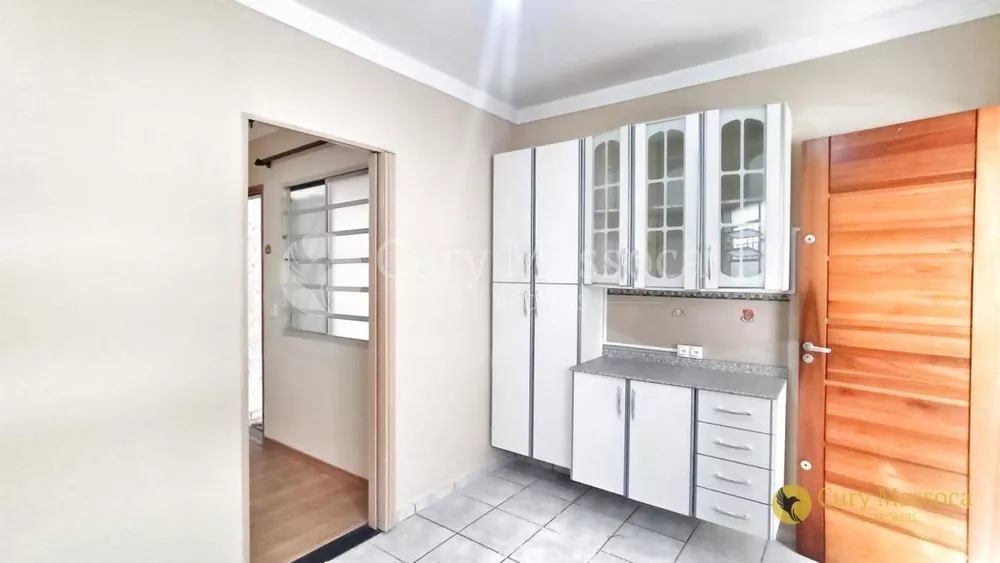 Casa à venda com 2 quartos, 99m² - Foto 3