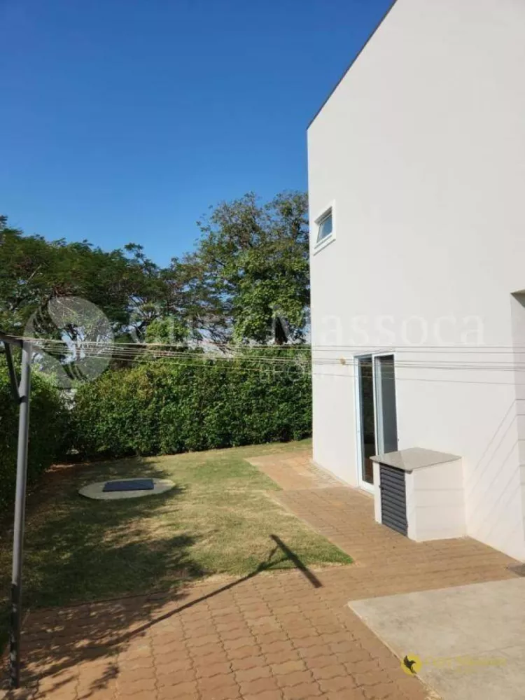 Casa de Condomínio à venda com 4 quartos, 520m² - Foto 9