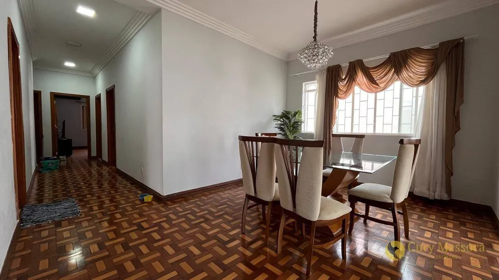 Casa, 4 quartos, 244 m² - Foto 3