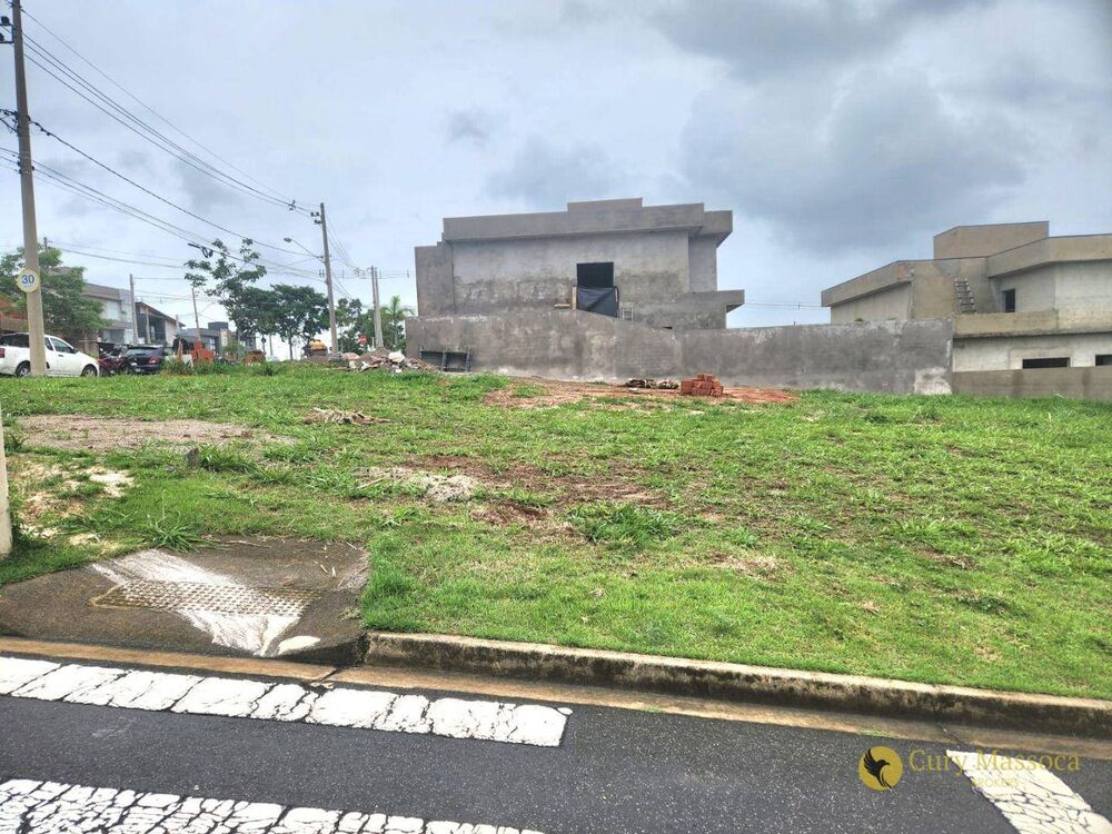 Loteamento e Condomínio, 300 m² - Foto 1