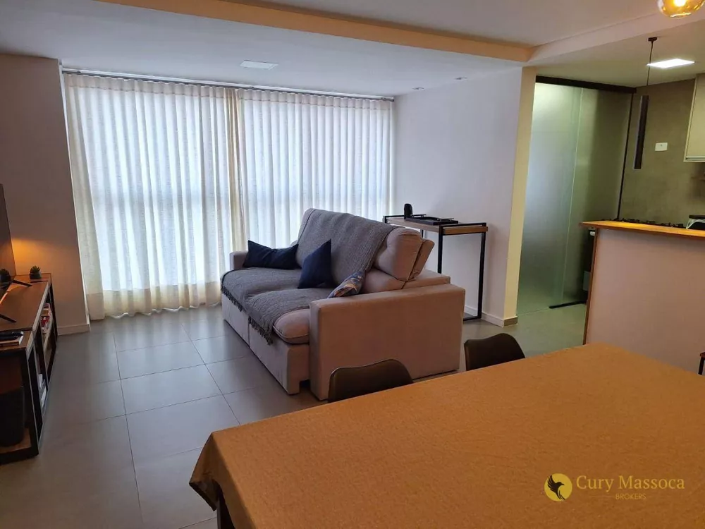 Apartamento à venda com 2 quartos, 82m² - Foto 2