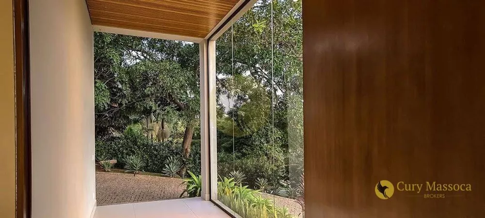 Casa de Condomínio à venda com 5 quartos, 900m² - Foto 2