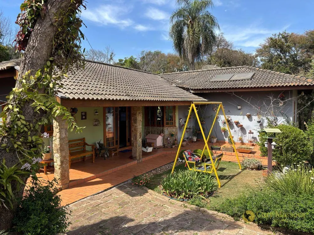Chácara, 2 quartos, 2185 m² - Foto 2