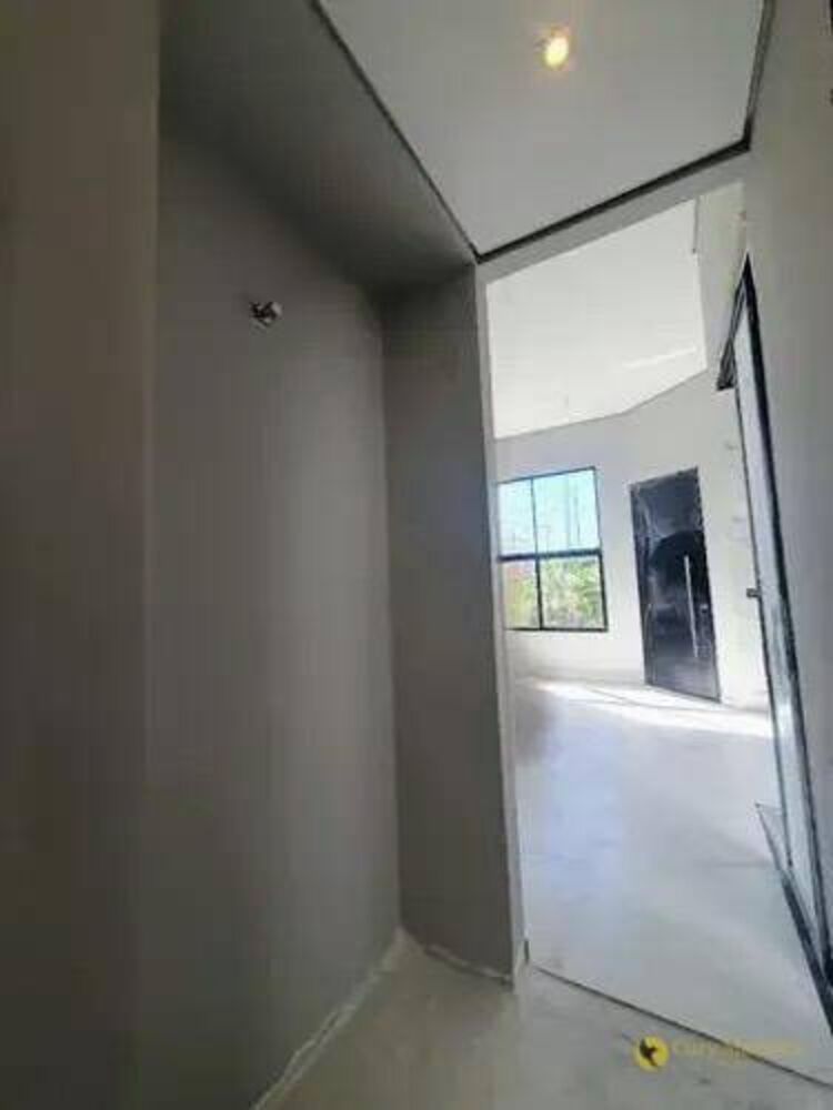 Casa de Condomínio à venda com 3 quartos, 105m² - Foto 4