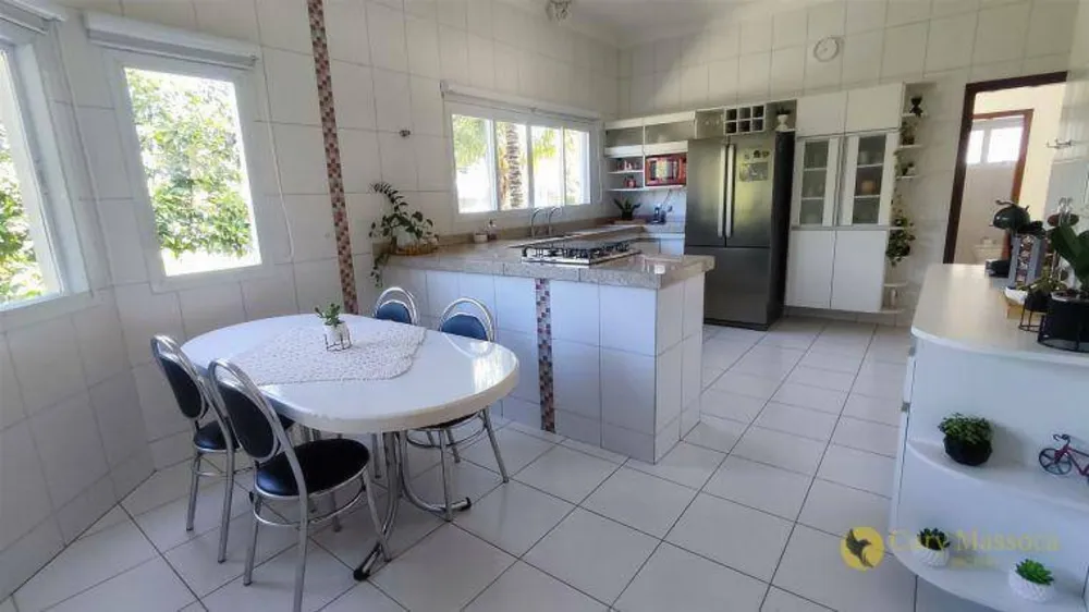 Chácara, 3 quartos, 1080 m² - Foto 9