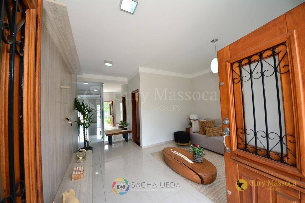 Casa à venda com 4 quartos, 300m² - Foto 4