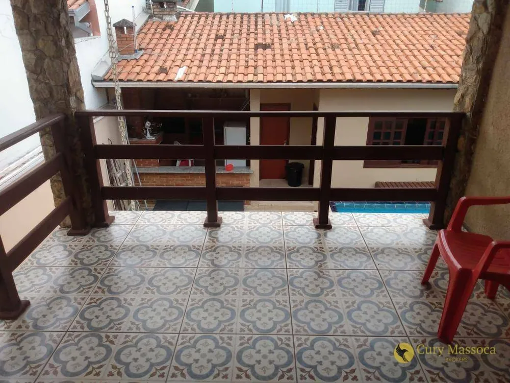 Casa, 4 quartos, 270 m² - Foto 1