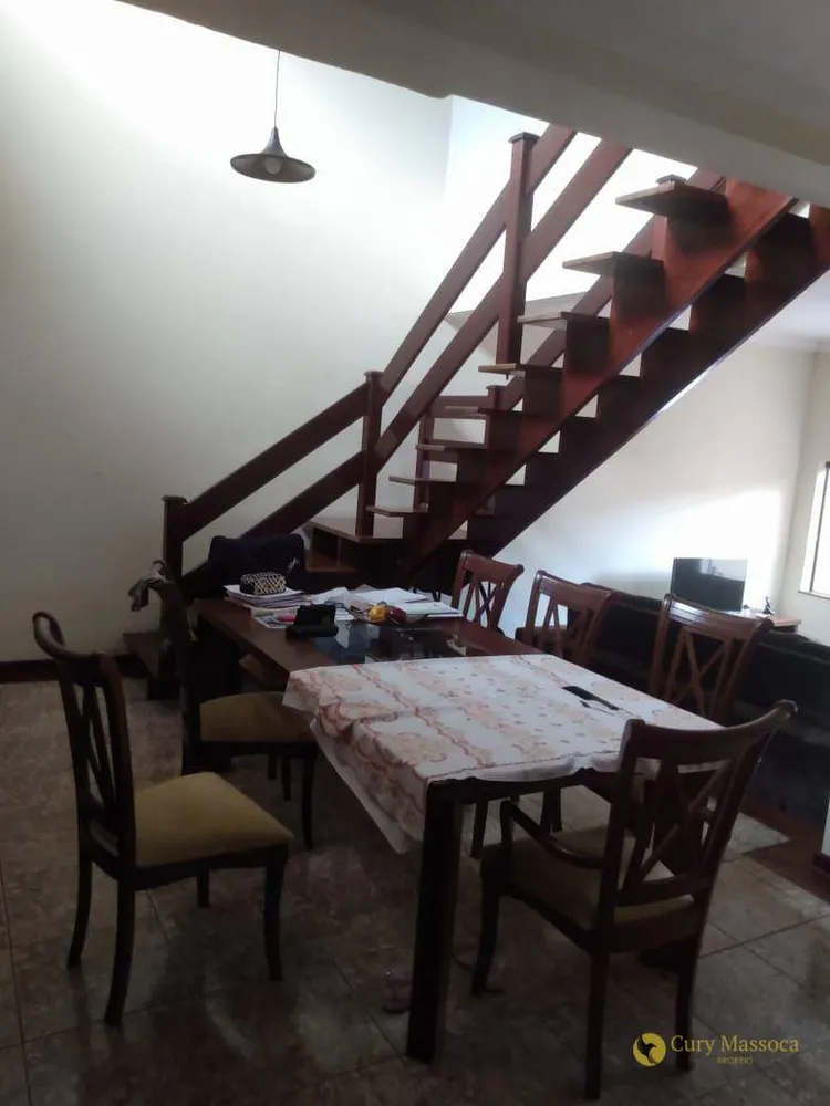 Casa, 4 quartos, 270 m² - Foto 8