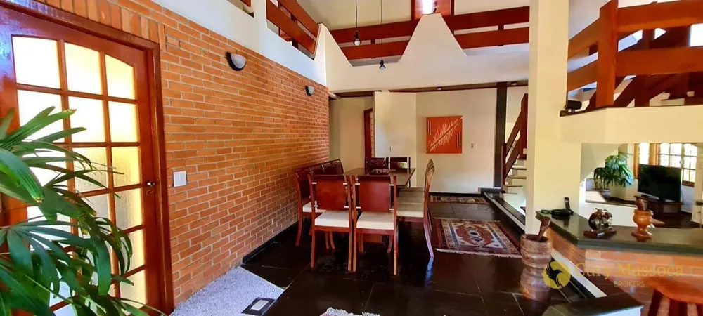 Casa de Condomínio à venda com 4 quartos, 309m² - Foto 4