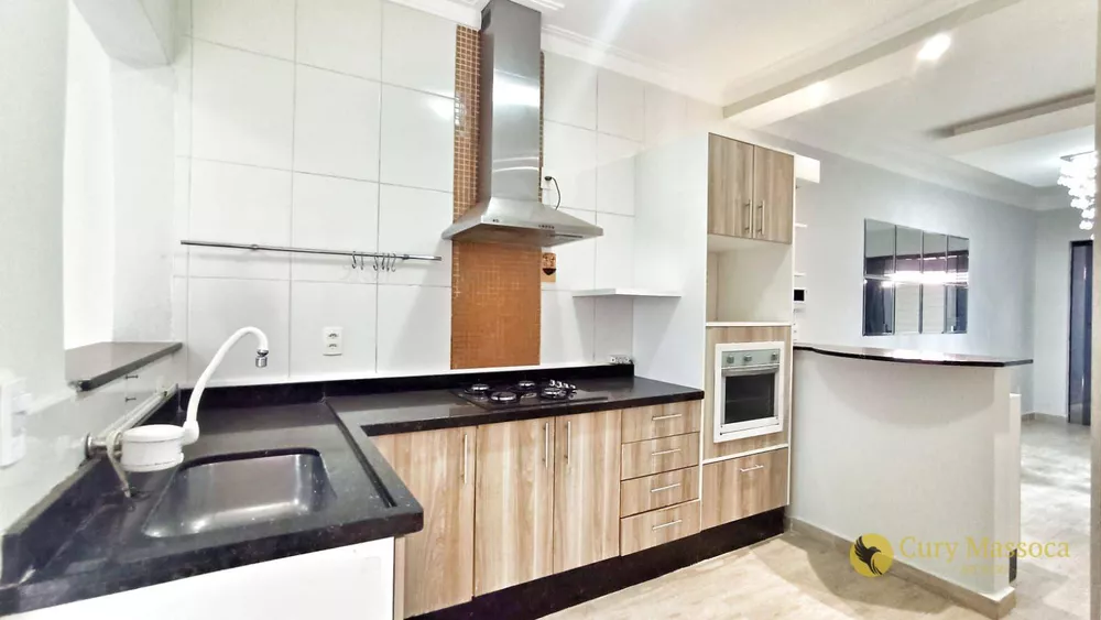 Casa, 3 quartos, 151 m² - Foto 2