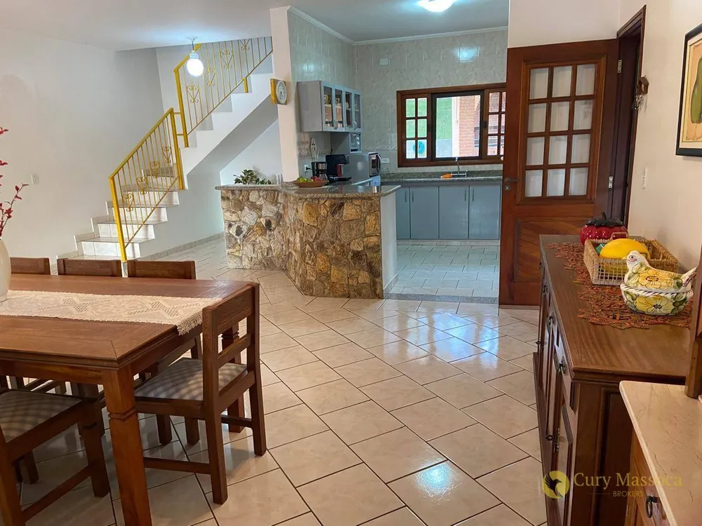 Casa, 3 quartos, 329 m² - Foto 10