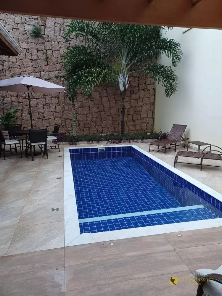 Casa de Condomínio à venda com 3 quartos, 290m² - Foto 3