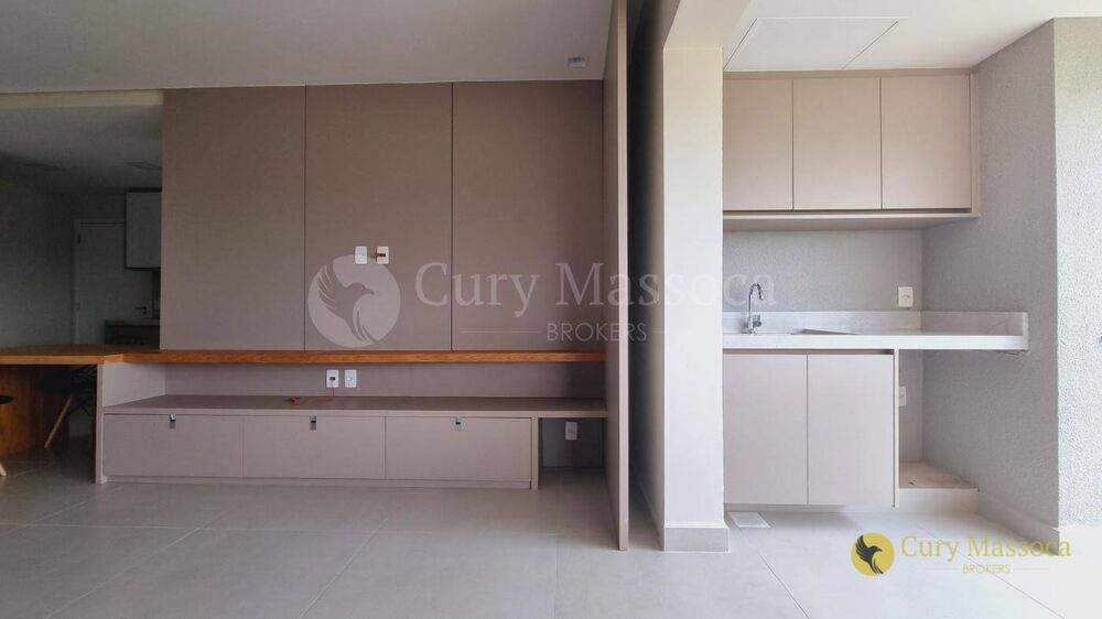 Apartamento à venda com 3 quartos, 130m² - Foto 8