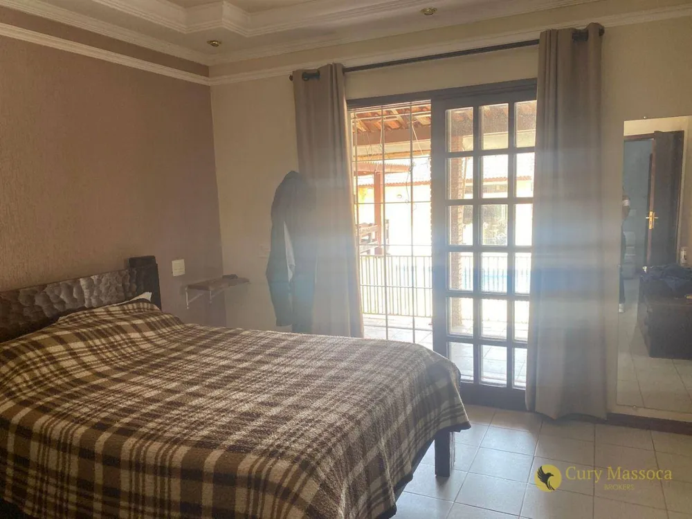 Chácara, 4 quartos, 1757 m² - Foto 8