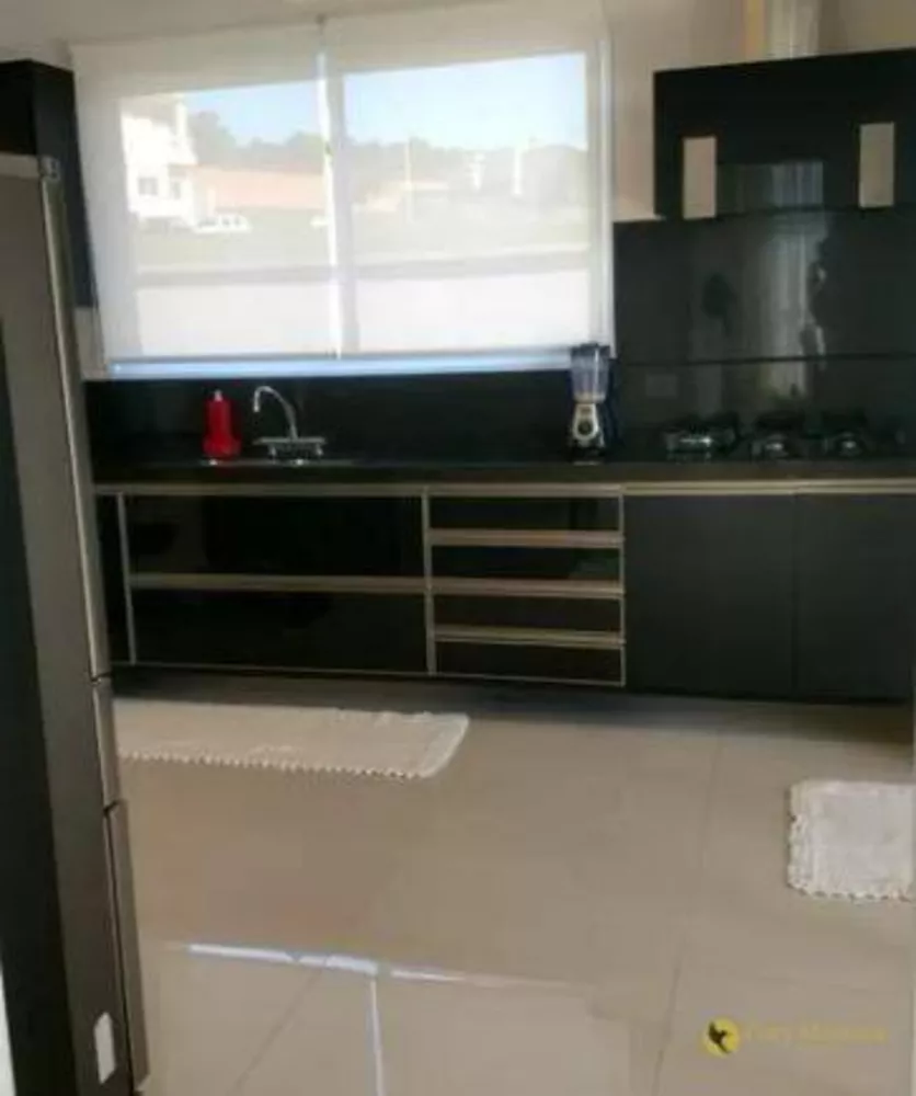 Casa à venda e aluguel com 5 quartos, 400m² - Foto 4