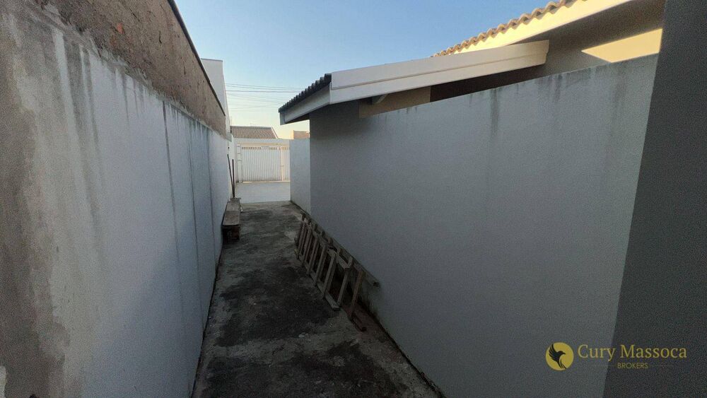 Casa à venda e aluguel com 1 quarto, 108m² - Foto 12