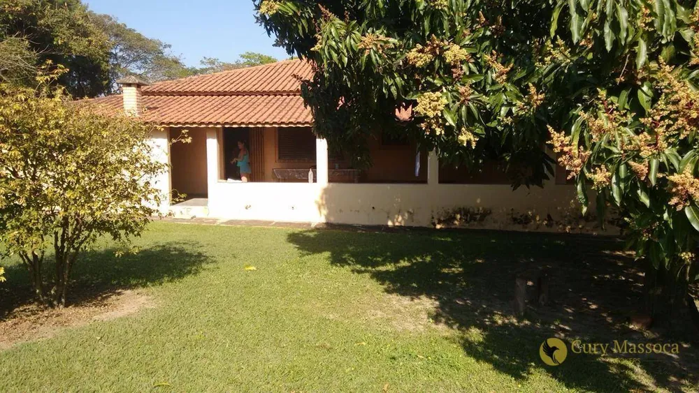 Chácara, 2 quartos, 2520 m² - Foto 1