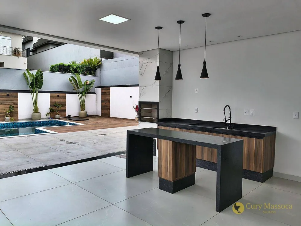 Casa, 3 quartos, 328 m² - Foto 1