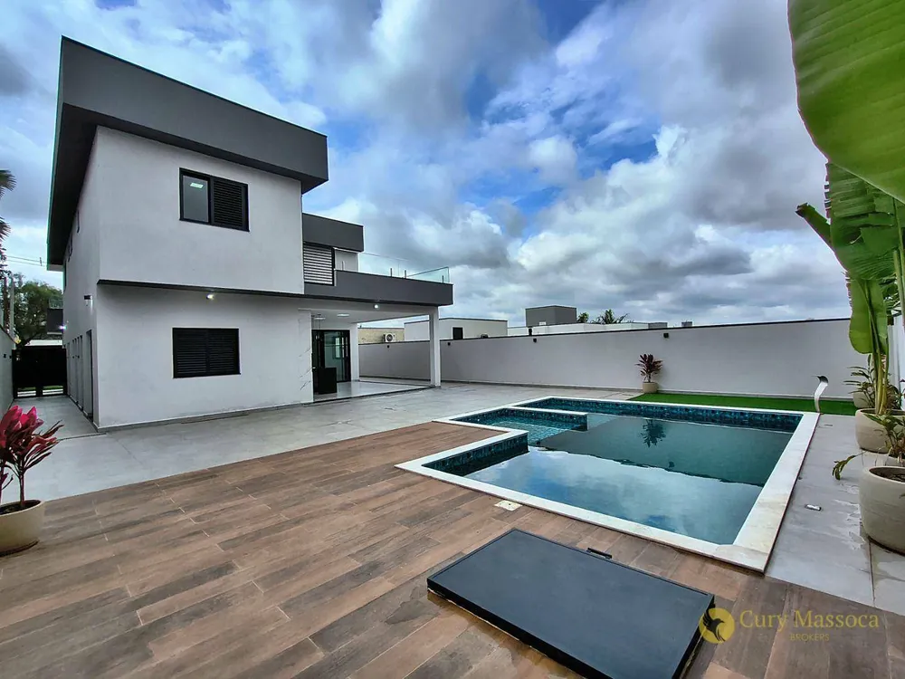 Casa, 3 quartos, 328 m² - Foto 2