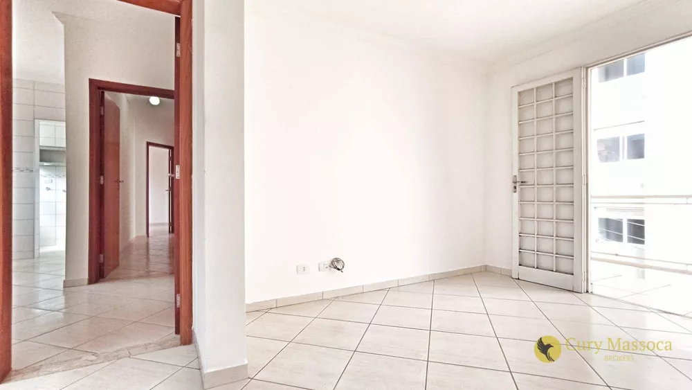 Apartamento à venda com 3 quartos, 100m² - Foto 3