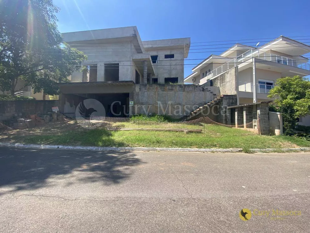 Casa de Condomínio à venda com 4 quartos, 469m² - Foto 1