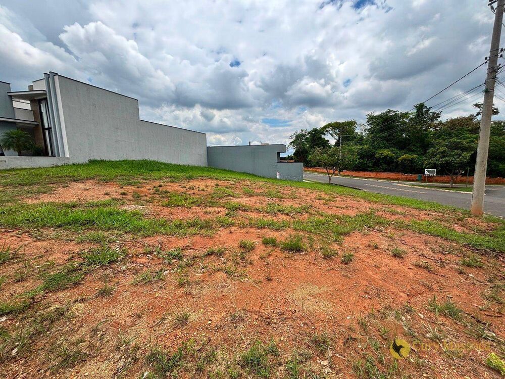 Loteamento e Condomínio, 200 m² - Foto 1