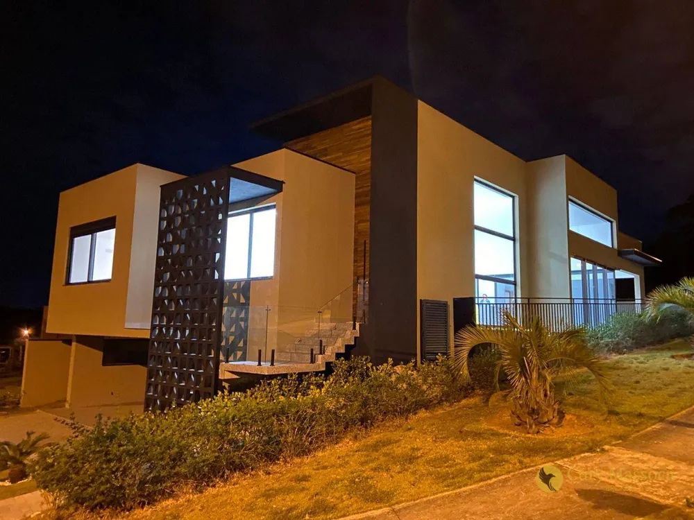Casa de Condomínio, 4 quartos - Foto 1