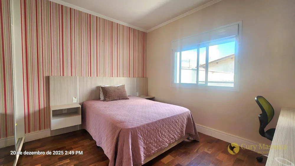 Casa, 3 quartos, 249 m² - Foto 4