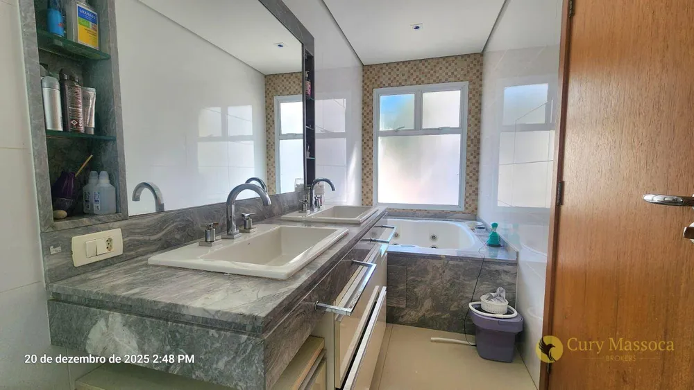Casa, 3 quartos, 249 m² - Foto 6