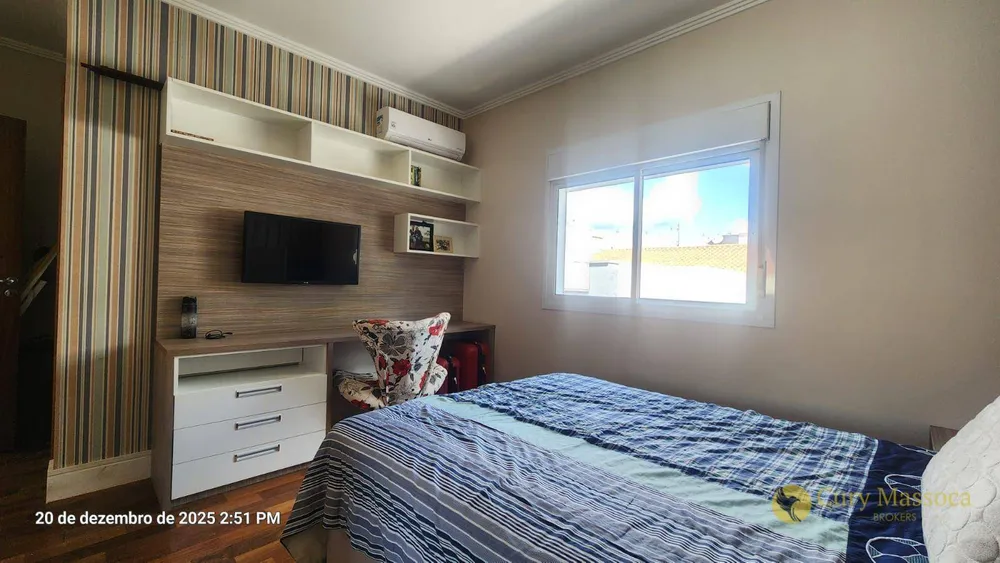 Casa, 3 quartos, 249 m² - Foto 3