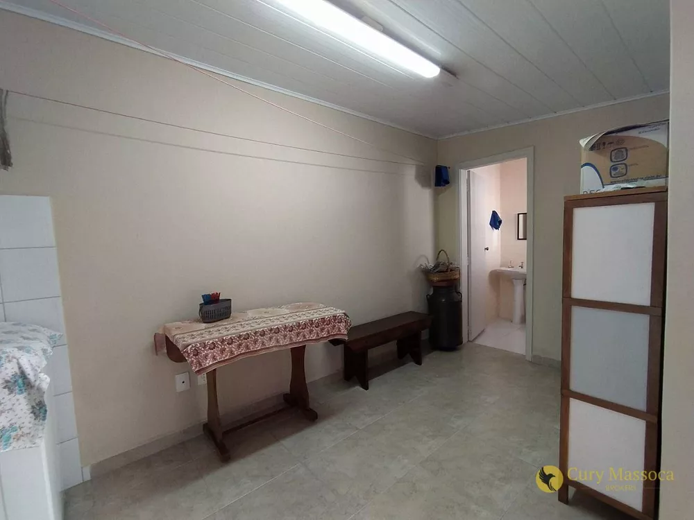 Casa à venda com 3 quartos, 177m² - Foto 15