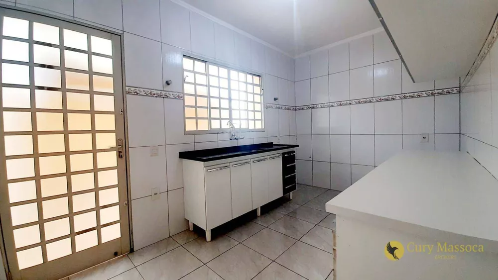 Casa à venda com 2 quartos, 150m² - Foto 14