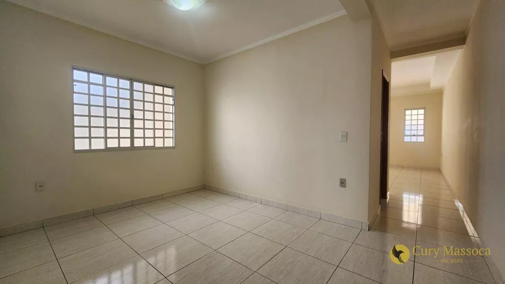 Casa à venda com 2 quartos, 150m² - Foto 9