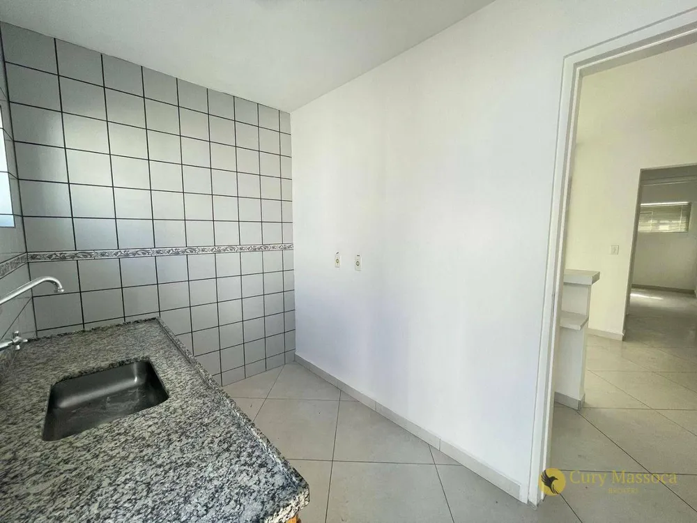 Casa, 5 quartos, 240 m² - Foto 4