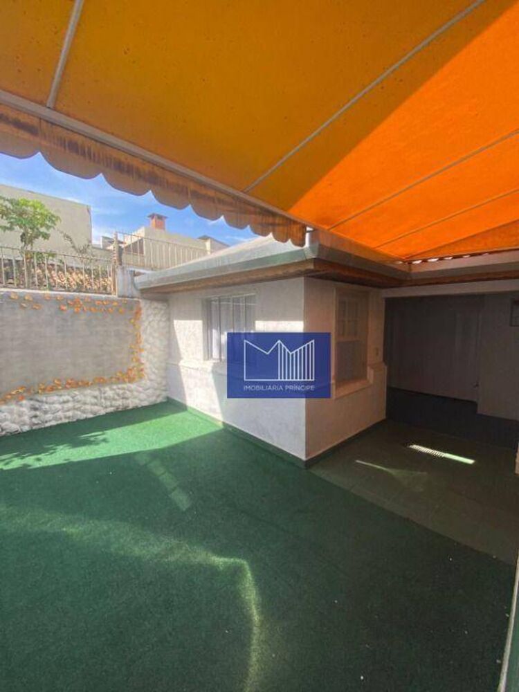 Casa, 3 quartos, 225 m² - Foto 1