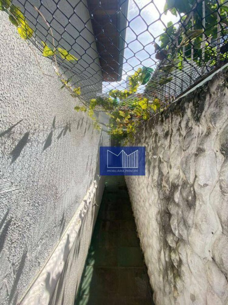 Casa, 3 quartos, 225 m² - Foto 3