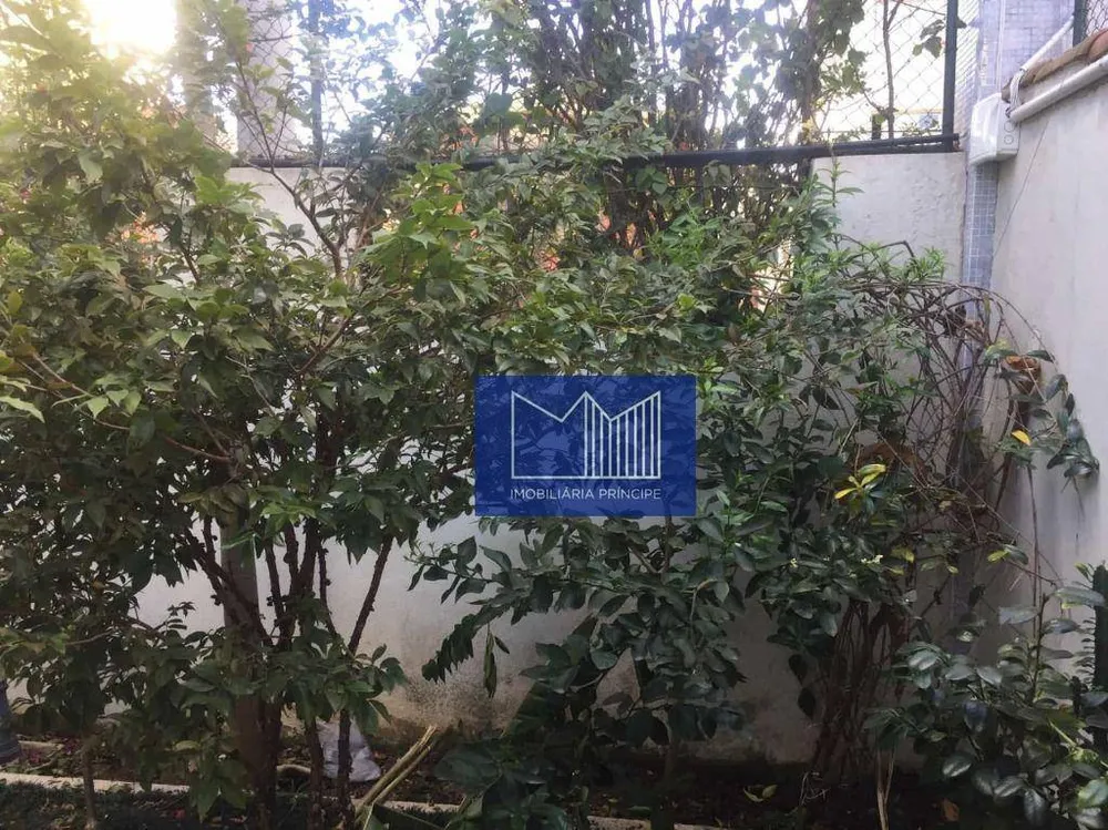 Casa, 5 quartos, 260 m² - Foto 4