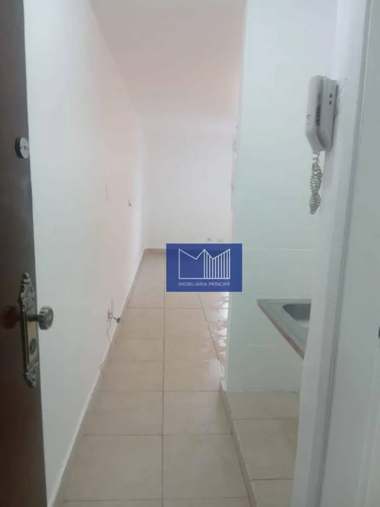 Apartamento, 1 quarto, 29 m² - Foto 2