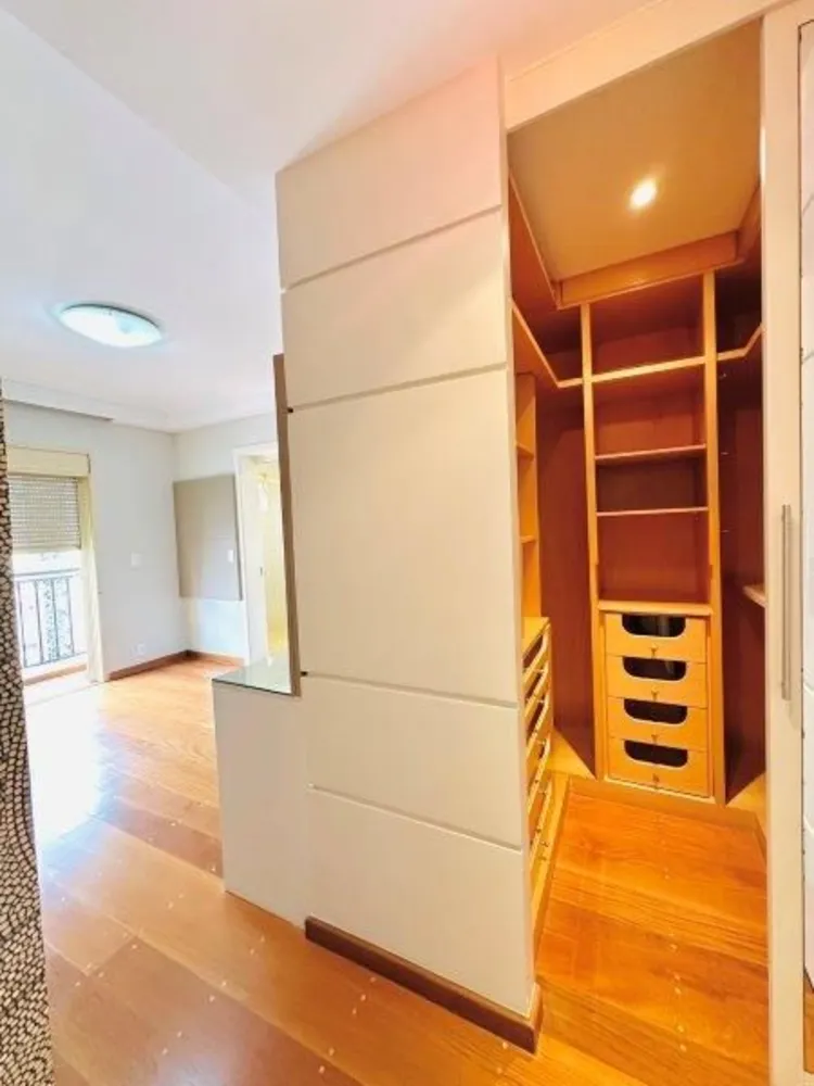 Apartamento, 3 quartos, 165 m² - Foto 1