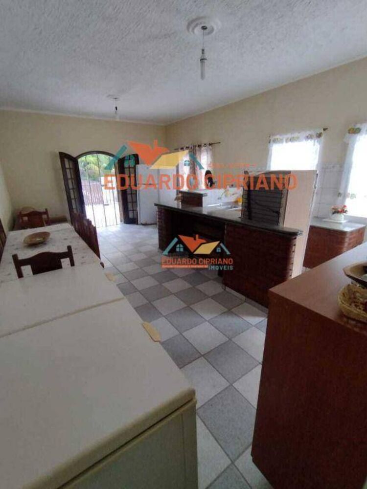 Casa à venda com 1 quarto, 101m² - Foto 8
