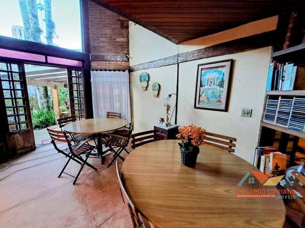 Casa, 5 quartos, 410 m² - Foto 3