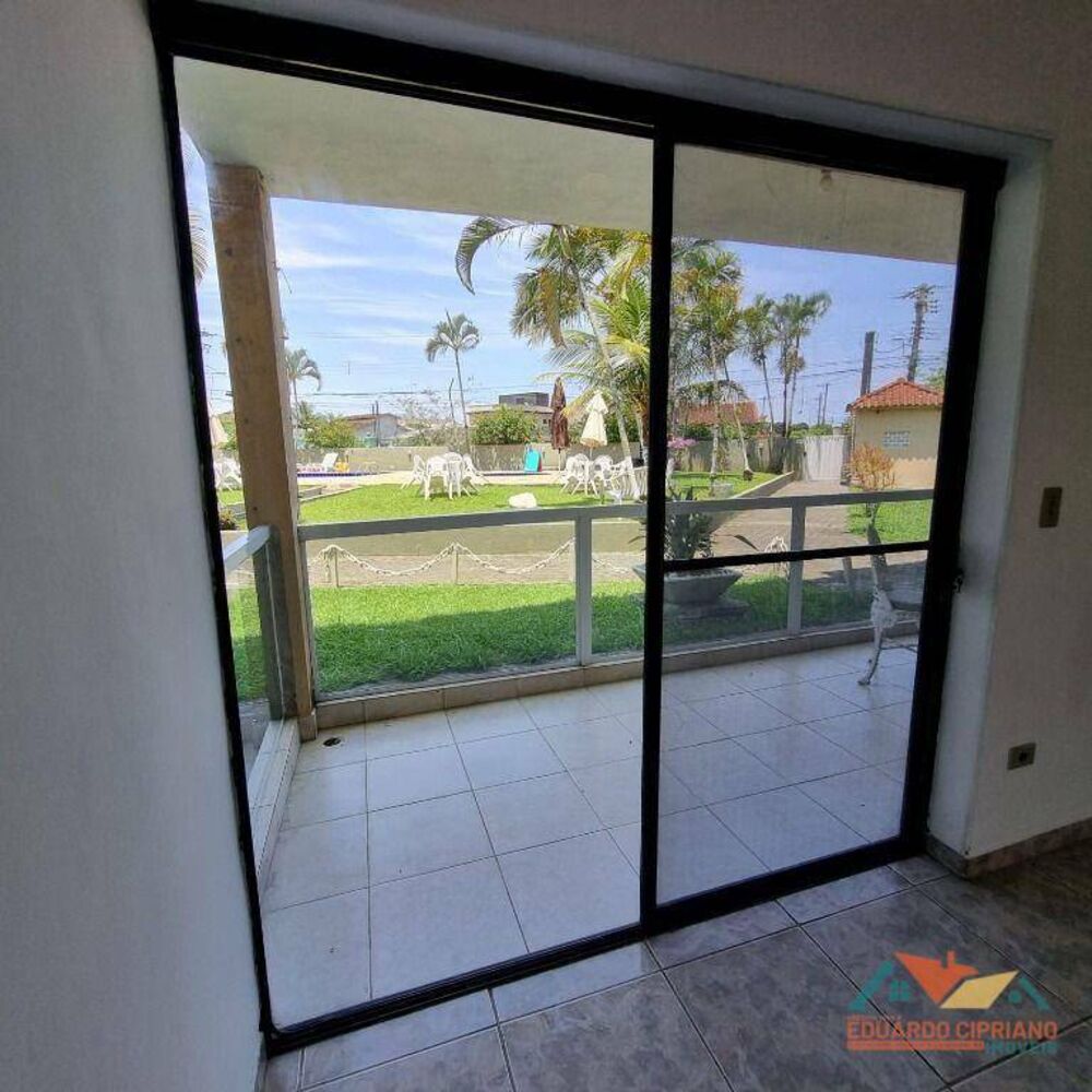 Apartamento para alugar com 3 quartos, 140m² - Foto 1
