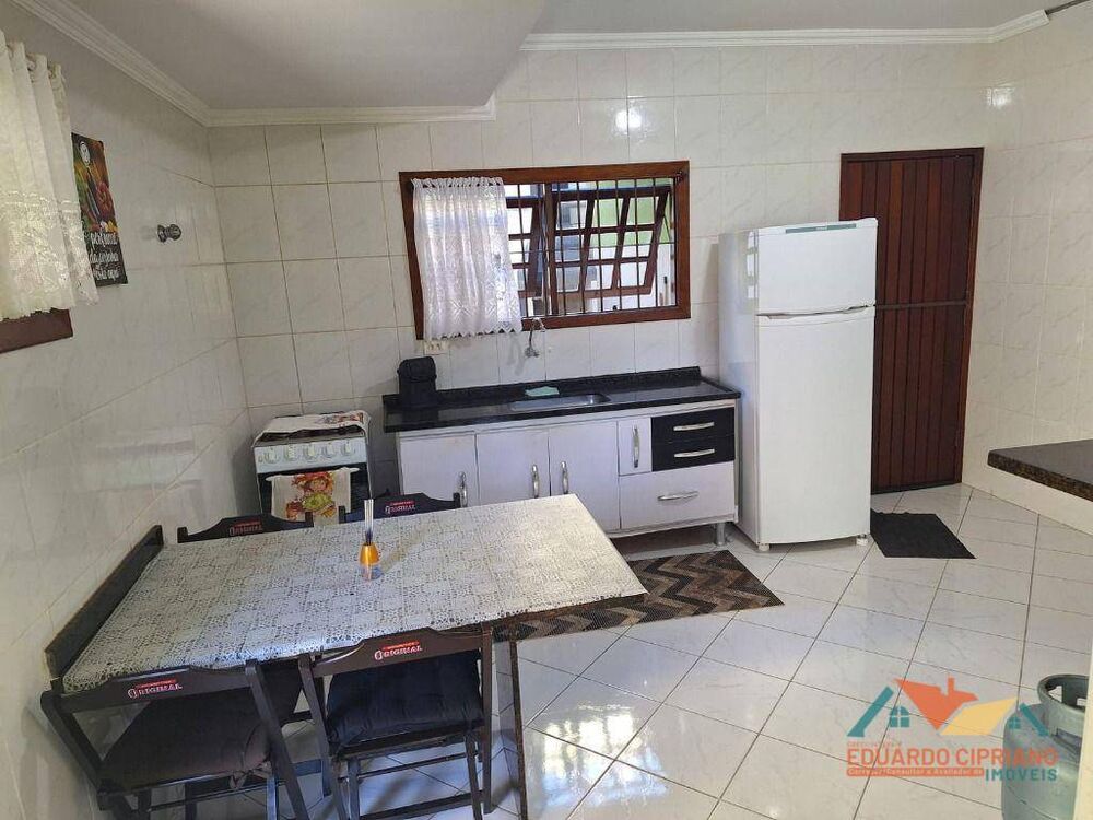 Casa à venda com 3 quartos, 100m² - Foto 3