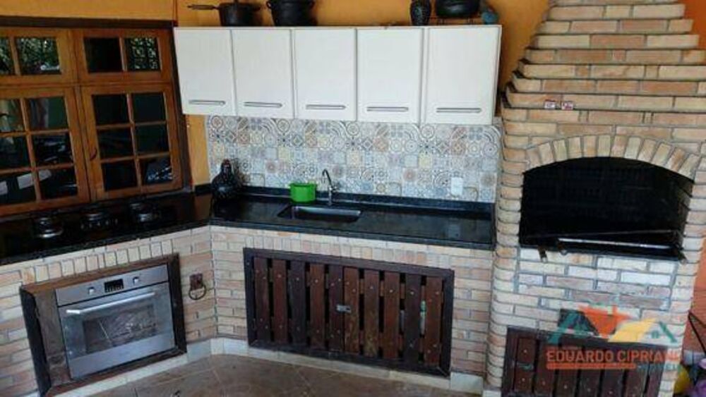 Casa de Condomínio à venda e aluguel com 5 quartos, 400m² - Foto 4