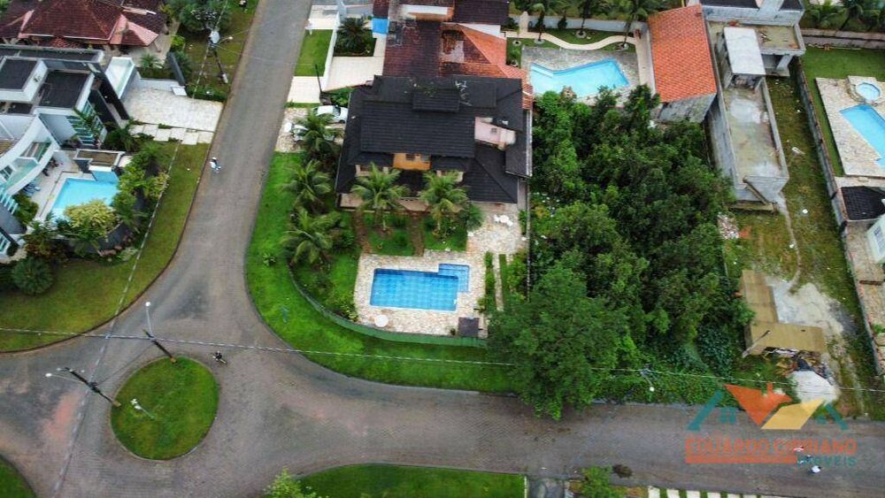 Casa de Condomínio à venda e aluguel com 5 quartos, 400m² - Foto 13