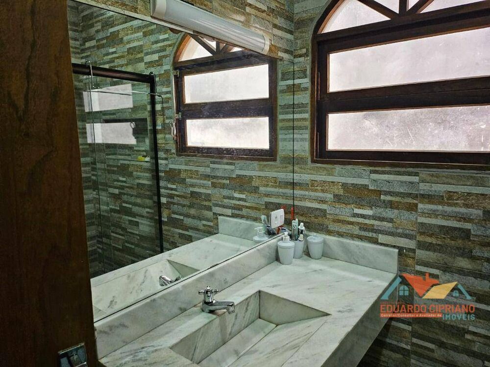 Casa à venda com 3 quartos, 120m² - Foto 4