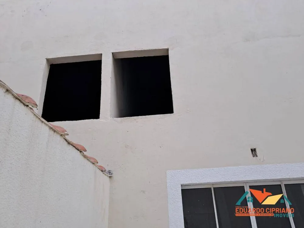 Casa, 2 quartos, 200 m² - Foto 2